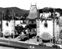 Grauman's Chinese Theatre 1933